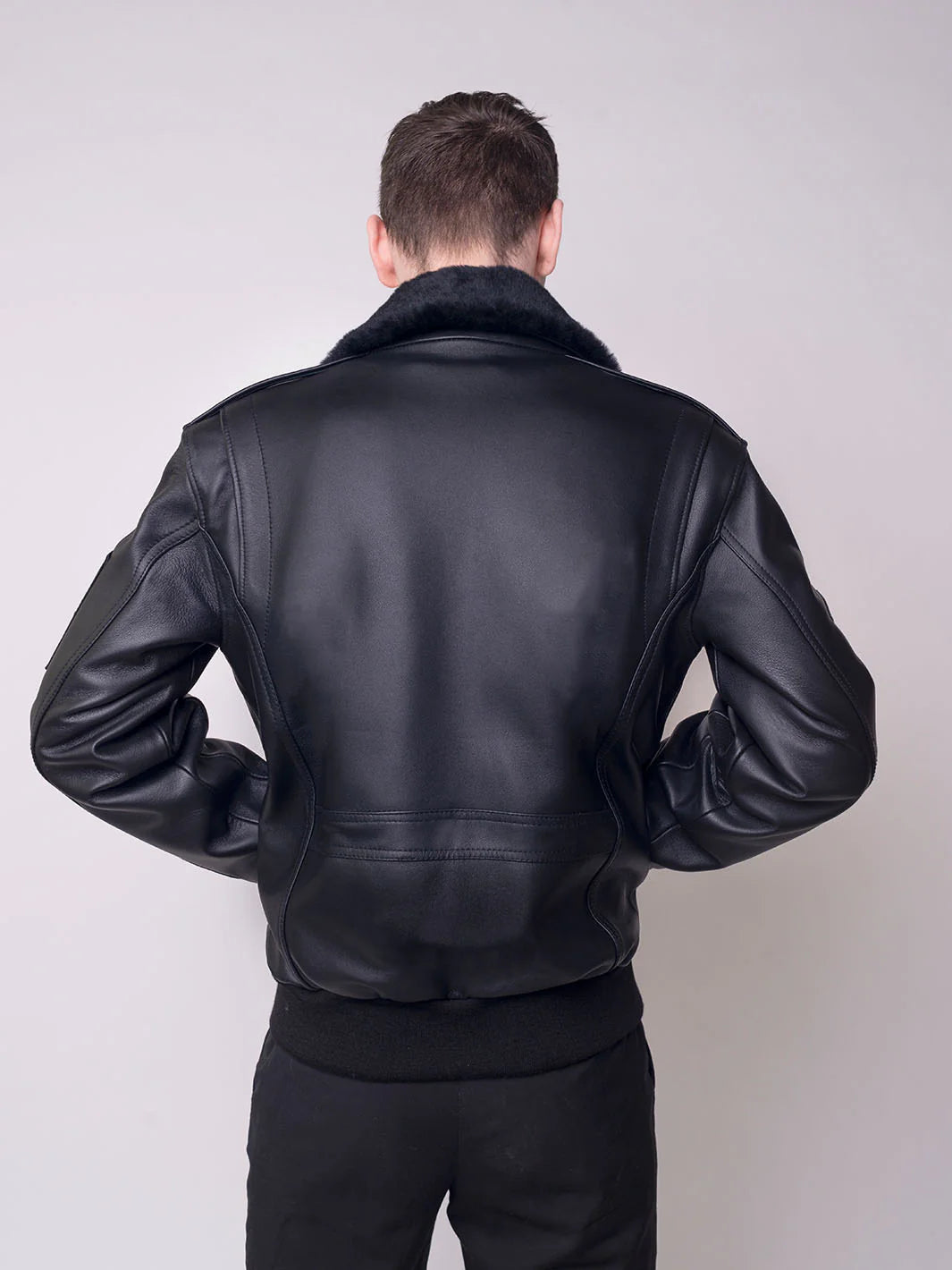 Tom Cruise Leather Jacket | Iconic Style & Timeless Design